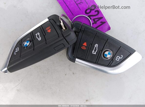3MW49FS05R8E25429 2024 BMW M3 White Вид панелі приладів