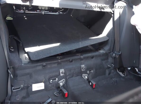 3MW53CM02R8E06340 2024 BMW M2 Black VIN კოდის სტიკერის ხედი