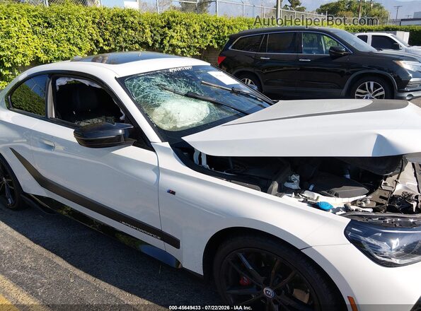 3MW53CM05N8C72420 2022 BMW M2 White 