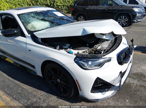3MW53CM05N8C72420 2022 BMW M2 White 