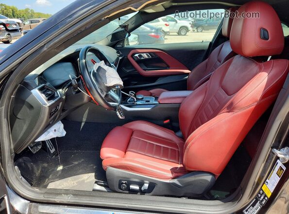 3MW53CM09N8C75580 2022 BMW M2 Черный Вид салона спереди