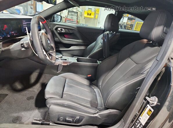 3MW53CM0XS8F51745 2025 BMW M2 Black Front interior view