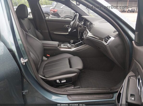 3MW5P7J0XM8C18206 2021 BMW 3 SERIES Turquoise Front interior view