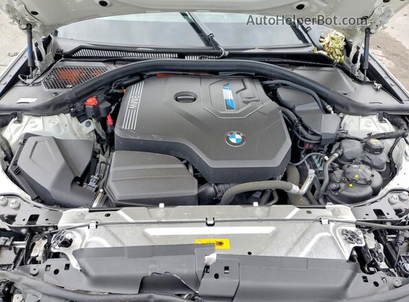 3MW5P9J09N8C65451 2022 BMW 3 SERIES White უკანა სალონის ხედი