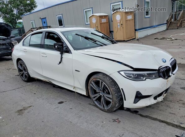 3MW5P9J09N8C65451 2022 BMW 3 SERIES White წინა მარჯვენა