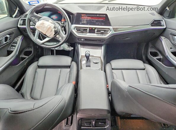 3MW5R1J02M8B93065 2021 BMW 3 SERIES Black Widok deski rozdzielczej