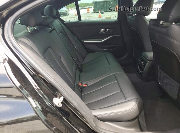 3MW5R1J09M8C09620 2021 BMW 3 SERIES Black Widok tylnych siedzeń