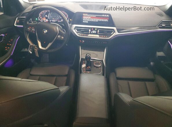 3MW5R7J02L8B06668 2020 BMW 3 SERIES Черный Вид панели приборов