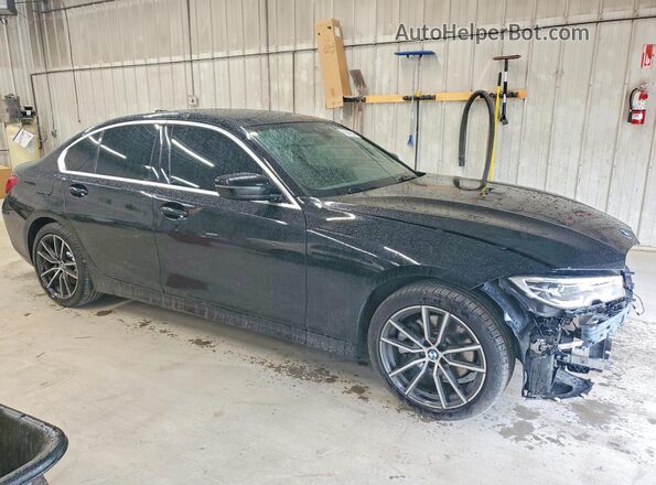 3MW5R7J02L8B06668 2020 BMW 3 SERIES Черный Передняя правая четверть
