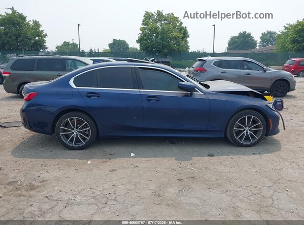 3MW5R7J02L8B07433 2020 BMW 3 SERIES Dark Blue Rear interior view