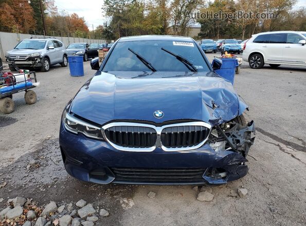 3MW5R7J02L8B21249 2020 BMW 3 SERIES Blue Widok z przodu