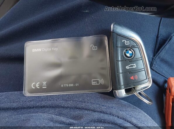 3MW5R7J02L8B26127 2020 BMW 3 SERIES Серый Вид панели приборов