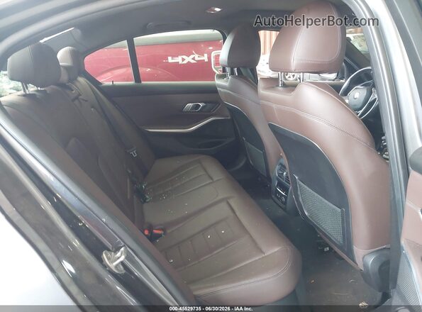 3MW5R7J02L8B26127 2020 BMW 3 SERIES Серый Вид наклейки с VIN-кодом