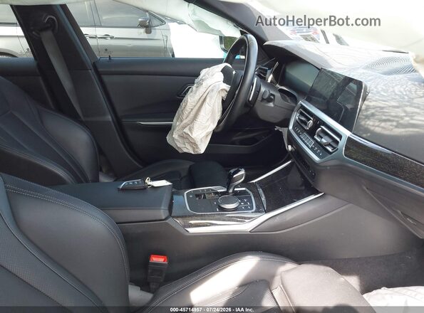 3MW5R7J02N8C23928 2022 BMW 3 SERIES Gray Вид салону спереду