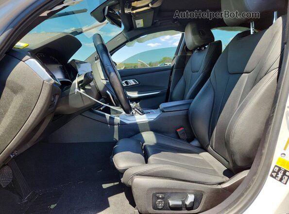 3MW5R7J02N8C53222 2022 BMW 3 SERIES Белый Вид салона спереди