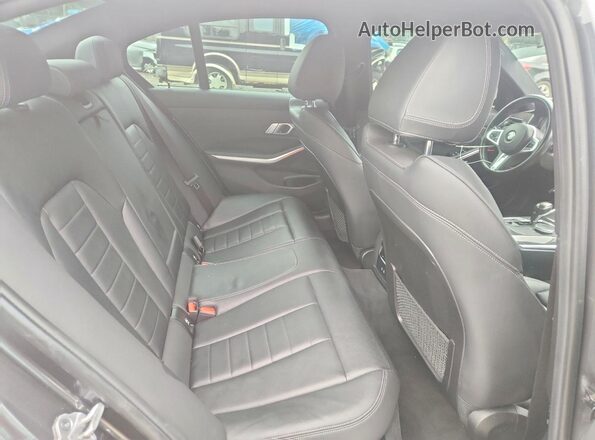 3MW5R7J03M8B72535 2021 BMW 3 SERIES Gray Հետևի նստատեղերի տեսք