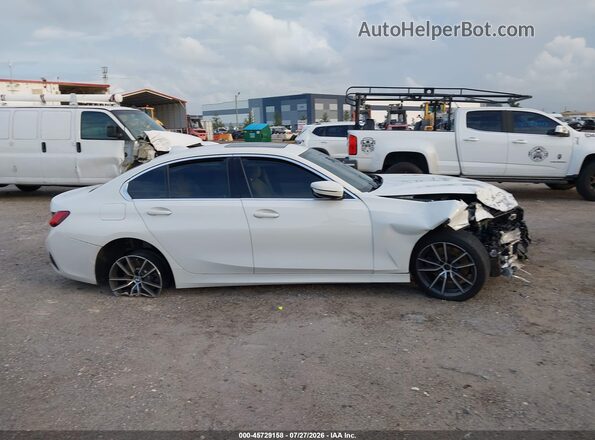 3MW5R7J04L8B25870 2020 BMW 3 SERIES White Вид задньої частини салону