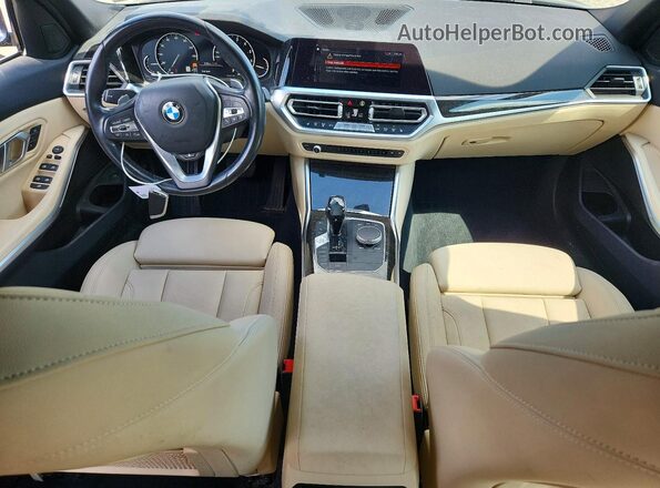 3MW5R7J04L8B27294 2020 BMW 3 SERIES Black Dashboard view