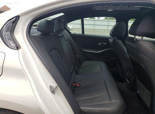 3MW5R7J05L8B22847 2020 BMW 3 SERIES White Vista de los asientos traseros