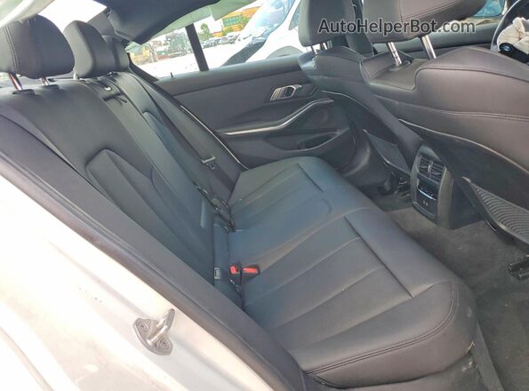 3MW5R7J05M8C08712 2021 BMW 3 SERIES White Widok tylnych siedzeń