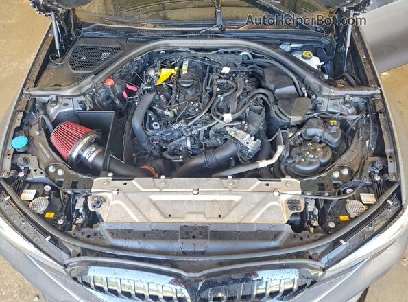3MW5R7J06M8B77258 2021 BMW 3 SERIES Charcoal Vista interior trasera