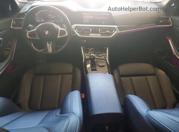 3MW5R7J06M8B77258 2021 BMW 3 SERIES Charcoal Vista del salpicadero