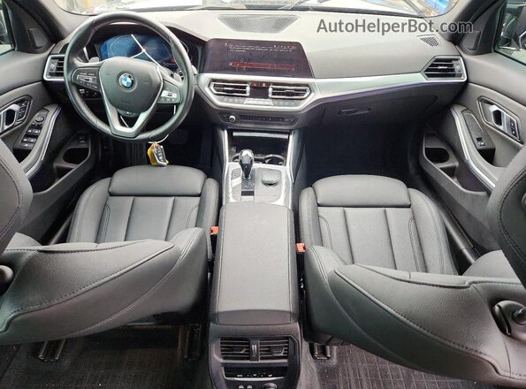 3MW5R7J09L8B39506 2020 BMW 3 SERIES Black Dashboard view