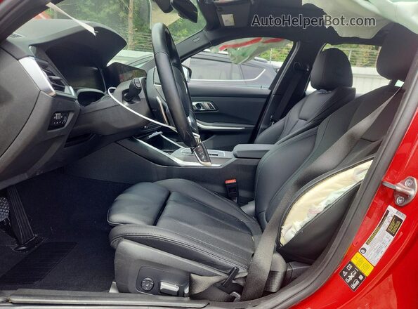 3MW5R7J0XN8C38564 2022 BMW 3 SERIES Red Вид салону спереду