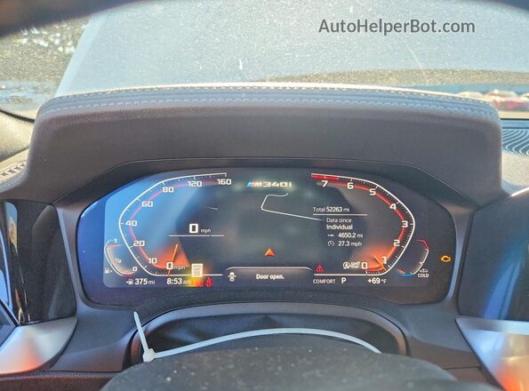 3MW5U7J04L8B43039 2020 BMW M3 Белый Вид щитка приборов