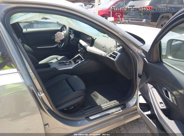 3MW69CW00T8G08617 2026 BMW 3 SERIES Gray Front interior view