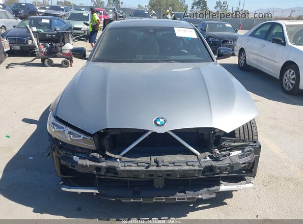 3MW69CW02S8F14740 2025 BMW 3 SERIES Gray Widok wnętrza z tyłu