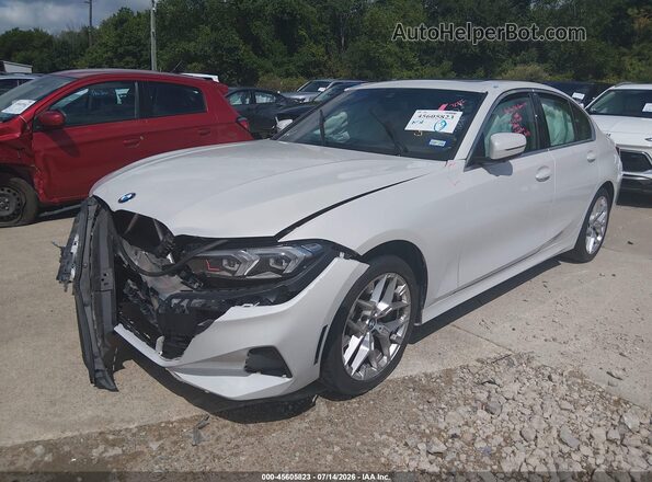 3MW69CW07S8E99006 2025 BMW 3 SERIES White Vista tres cuartos delantera izquierda