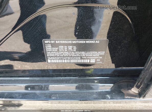 3MW69FF04P8D02009 2023 BMW 3 SERIES Black Widok komory silnika