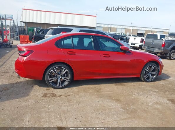 3MW69FF05P8D31583 2023 BMW 3 SERIES Red Widok wnętrza z tyłu