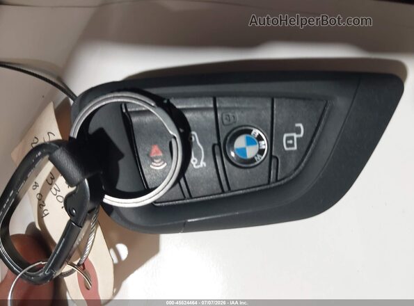 3MW69FF05P8D60498 2023 BMW 3 SERIES Gray Widok deski rozdzielczej