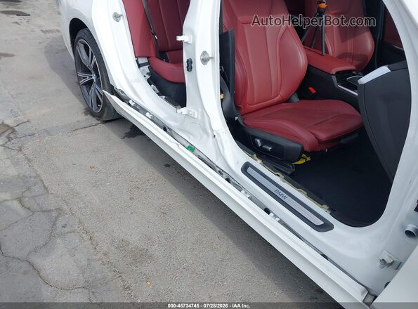 3MW69FF06P8D08135 2023 BMW 3 SERIES Белый Вид спереди