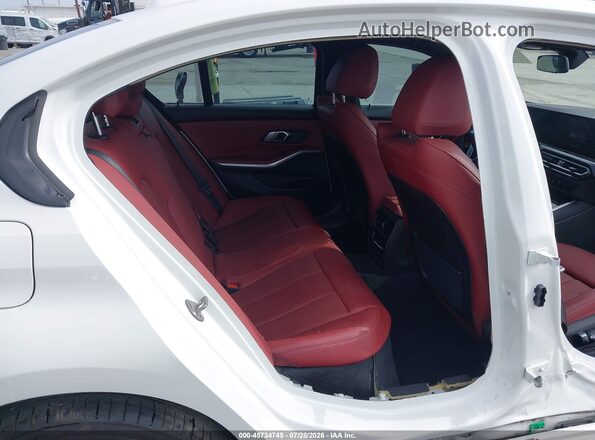 3MW69FF06P8D08135 2023 BMW 3 SERIES Белый Вид наклейки с VIN-кодом