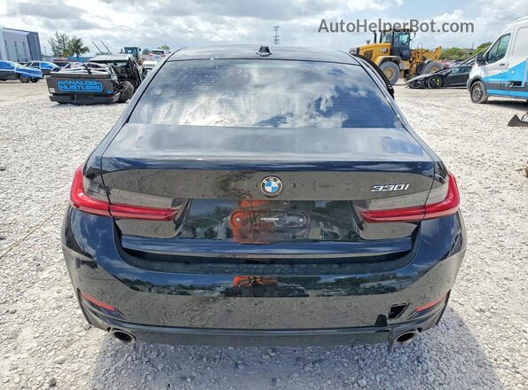 3MW69FF07P8C98702 2023 BMW 3 SERIES Black Widok z tyłu