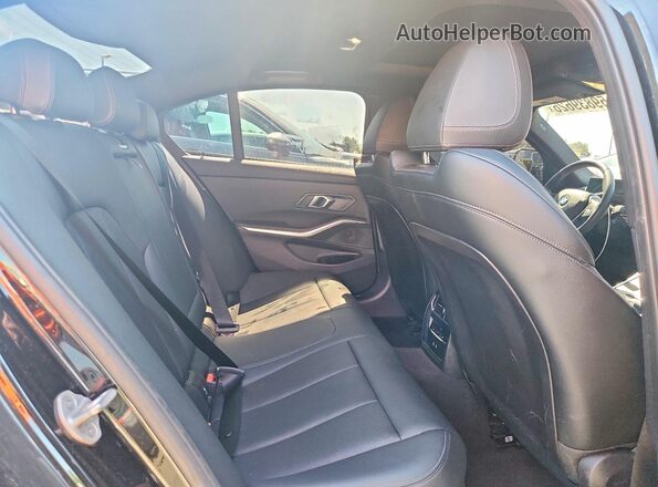 3MW69FF09R8E87323 2024 BMW 3 SERIES Black Widok tylnych siedzeń