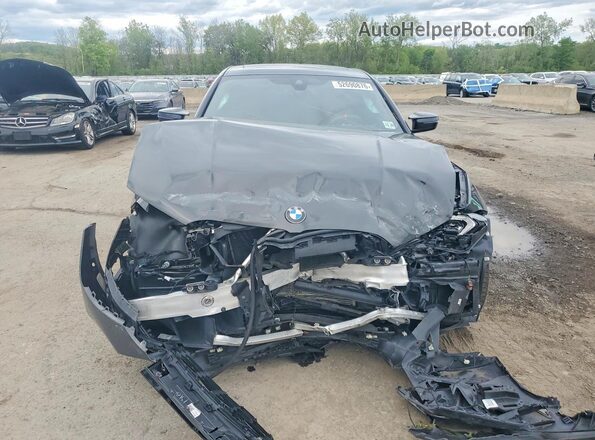 3MW69FT02S8F14579 2025 BMW M3 Gray Widok z przodu