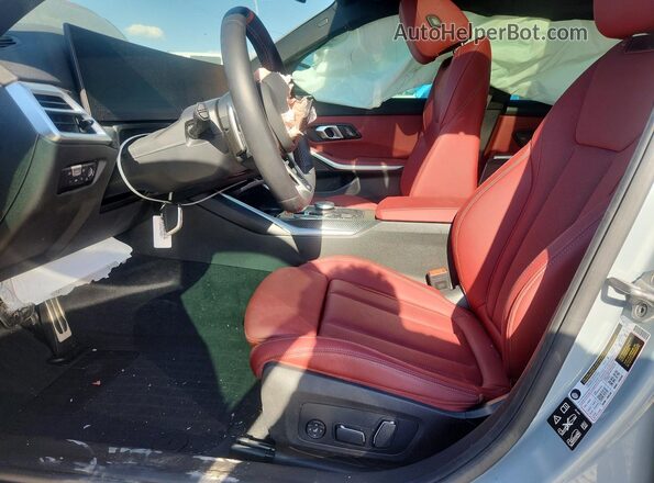 3MW69FT08S8F65679 2025 BMW M3 Gray წინა სალონის ხედი