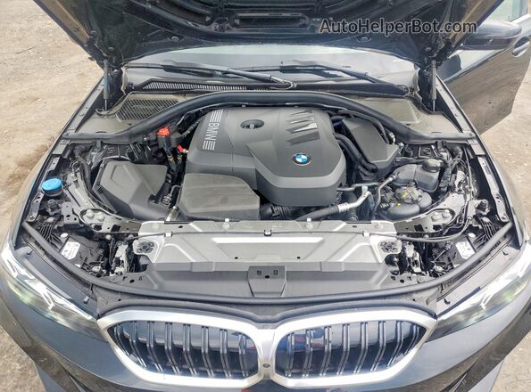 3MW89CW03T8G13772 2026 BMW 3 SERIES Black Vista interior trasera
