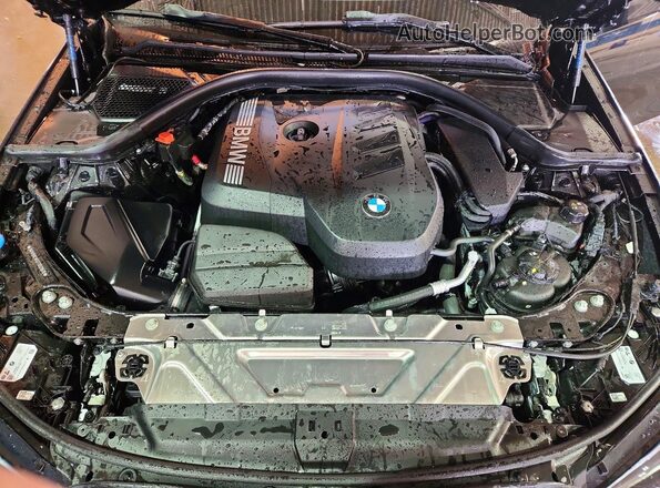 3MW89CW07T8G29618 2026 BMW 3 SERIES Black Vista interior trasera