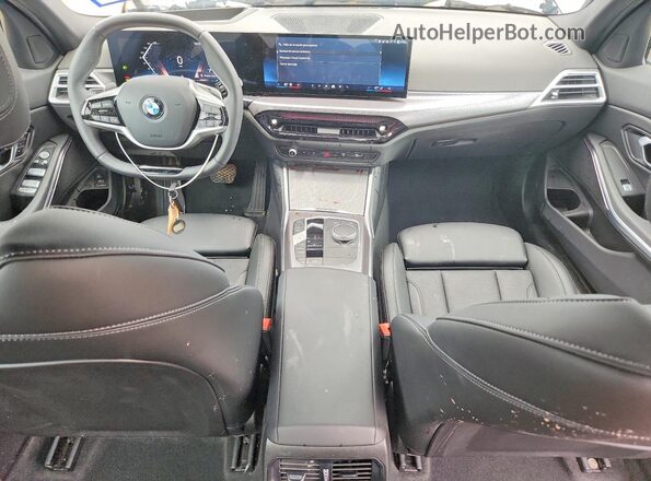 3MW89CW08S8F35827 2025 BMW 3 SERIES Blue Vista del salpicadero