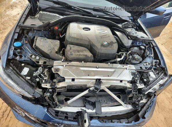 3MW89CW08S8F35827 2025 BMW 3 SERIES Blue Vista interior trasera