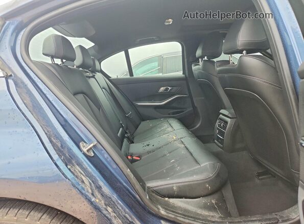 3MW89CW08S8F35827 2025 BMW 3 SERIES Blue Vista de los asientos traseros