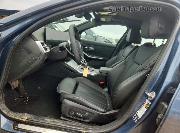 3MW89CW08S8F35827 2025 BMW 3 SERIES Blue Vista interior delantera