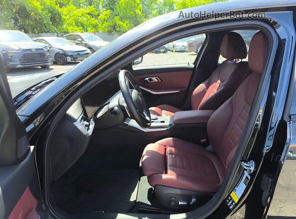 3MW89FF01P8D35865 2023 BMW 3 SERIES Black Front interior view