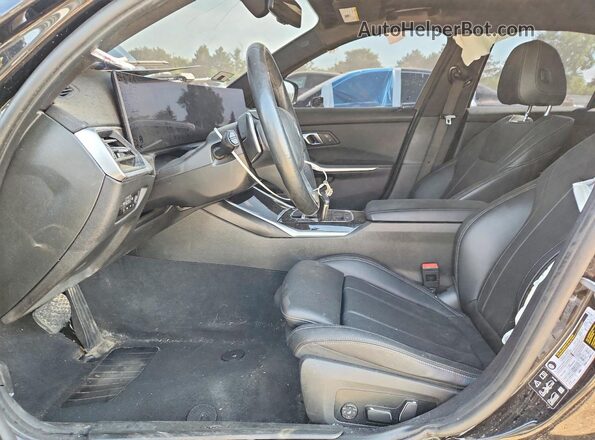 3MW89FF01R8E17386 2024 BMW 3 SERIES Black Widok wnętrza z przodu