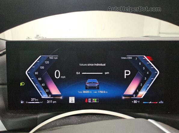 3MW89FF04P8D08613 2023 BMW 3 SERIES Gray Սարքավորումների վահանակի տեսք